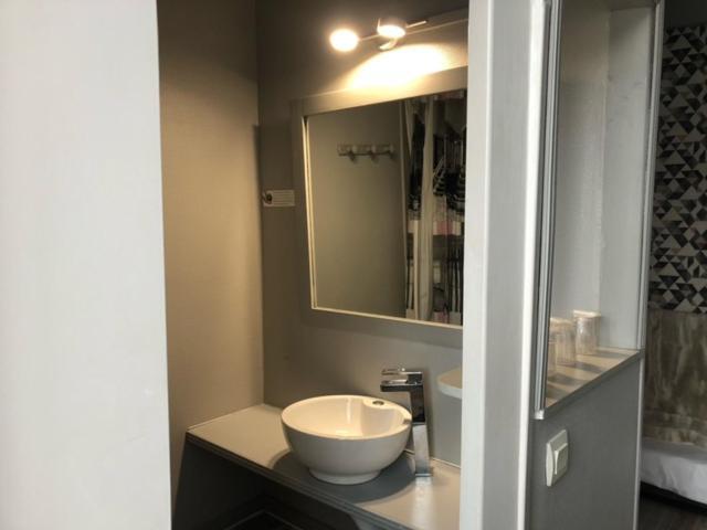 L'Escapade Hotel Carentan Eksteriør billede